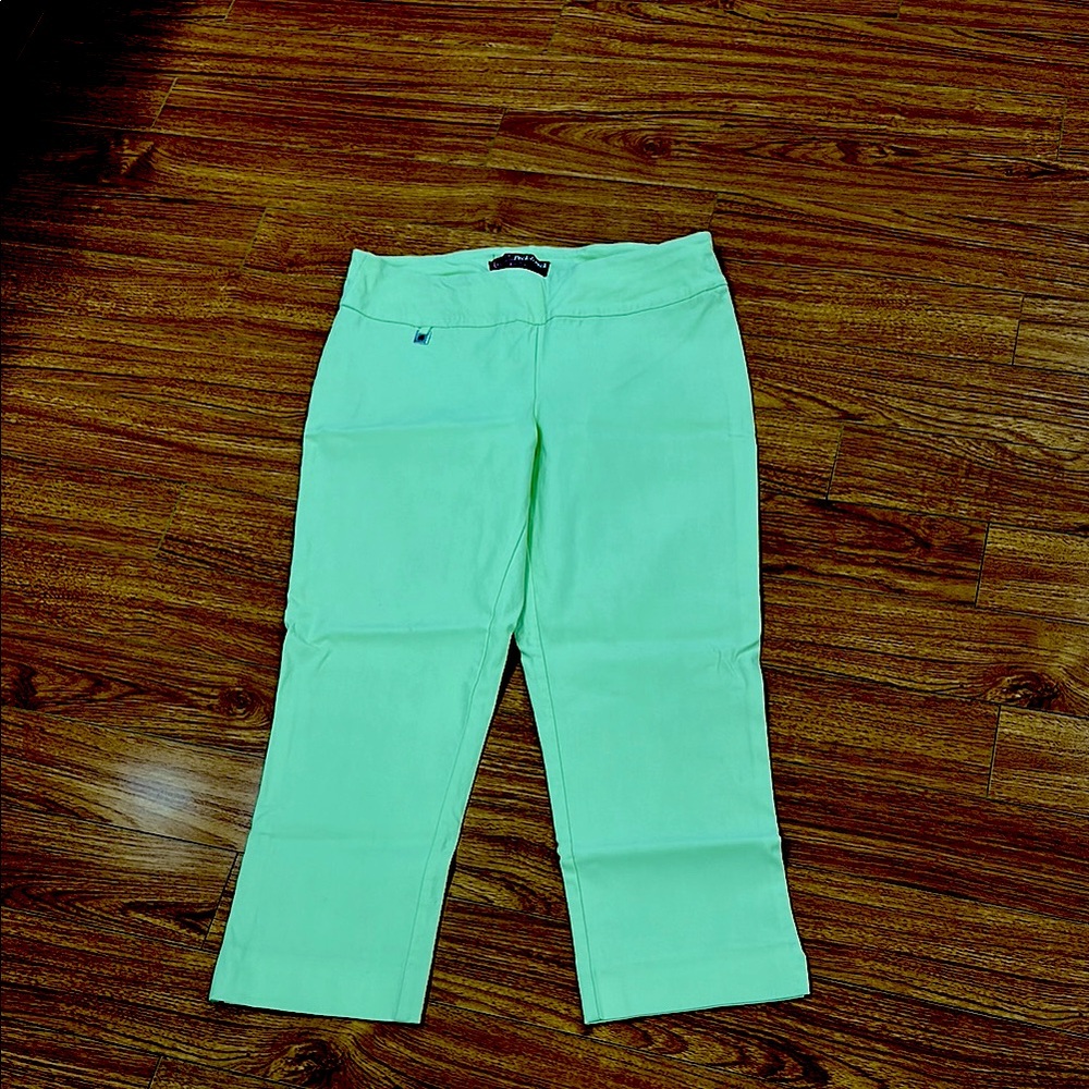 Bright Green Capris Size 10